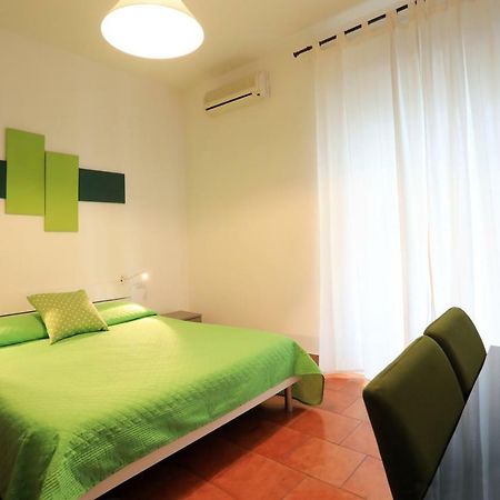 Primo Piano Guesthouse - Bari Policlinico Eksteriør bilde