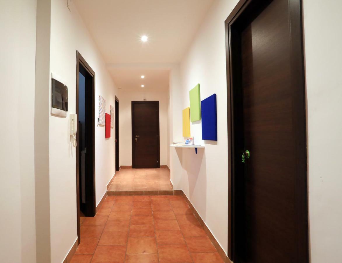 Primo Piano Guesthouse - Bari Policlinico Eksteriør bilde
