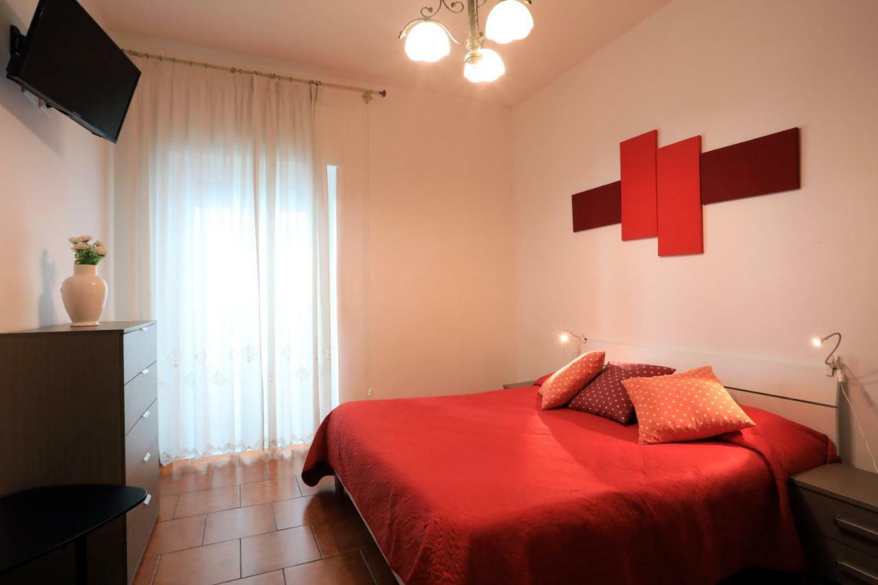 Primo Piano Guesthouse - Bari Policlinico Eksteriør bilde